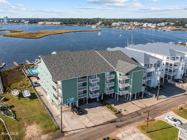 111 Florida Avenue, Unit Apt 15, Carolina Beach, NC 28428