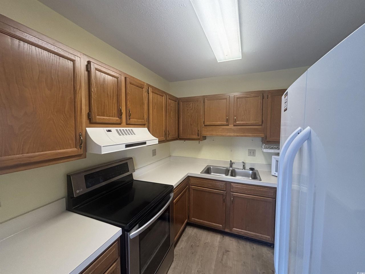 5001 Little River Rd. Photo 7