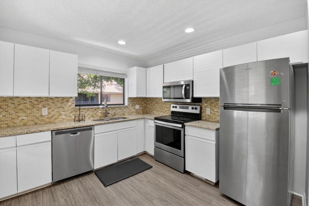 5530 Coach House Circle, Unit E, Boca Raton, FL 33486 Photo