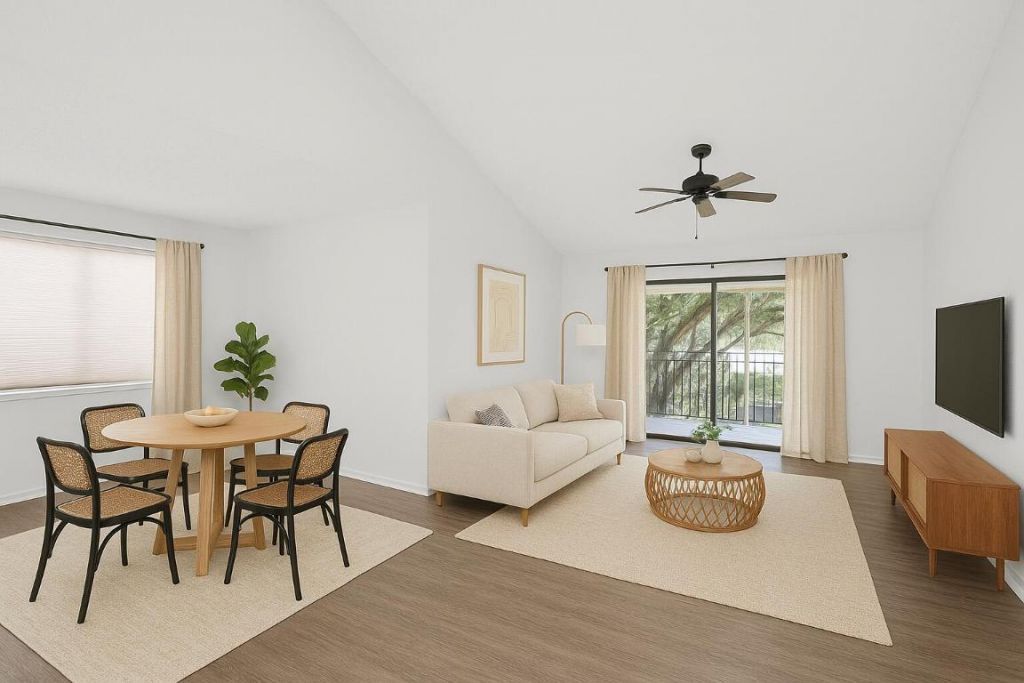 5530 Coach House Circle, Unit E, Boca Raton, FL 33486 Photo