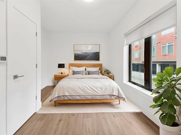 645 NORTH MACQUESTEN PARKWAY, Unit 3B, Fleetwood, NY 10552