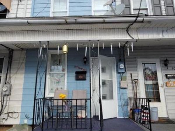 939 W PINE STREET, COAL TWP, PA 17866