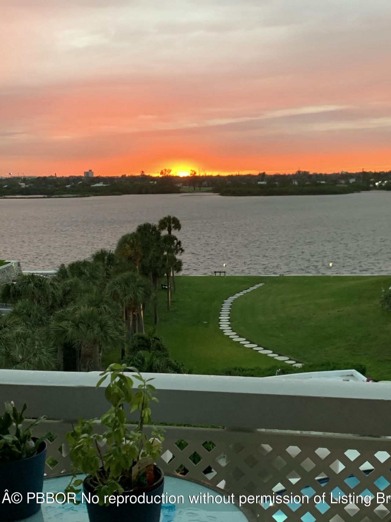 2760 S Ocean Boulevard, Unit 517, Palm Beach, FL 33480 Photo