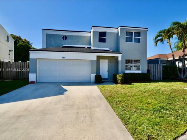 9861 SW 222nd Ter, Cutler Bay, FL 33190