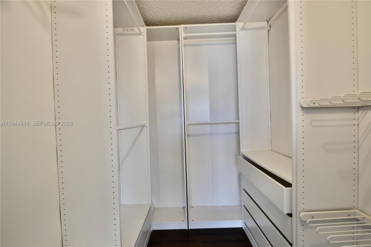 9861 SW 222nd Ter, Cutler Bay, FL 33190 Photo