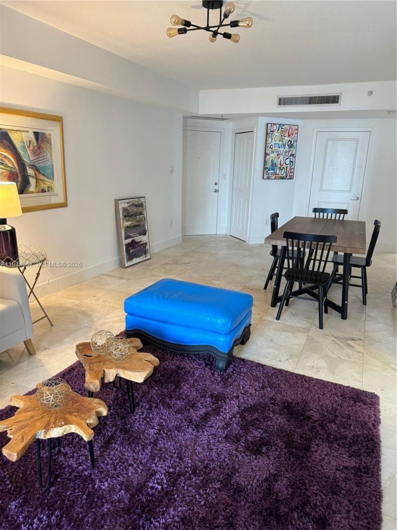 170 SE 14th St , Unit 2405, Miami, FL 33131 Photo