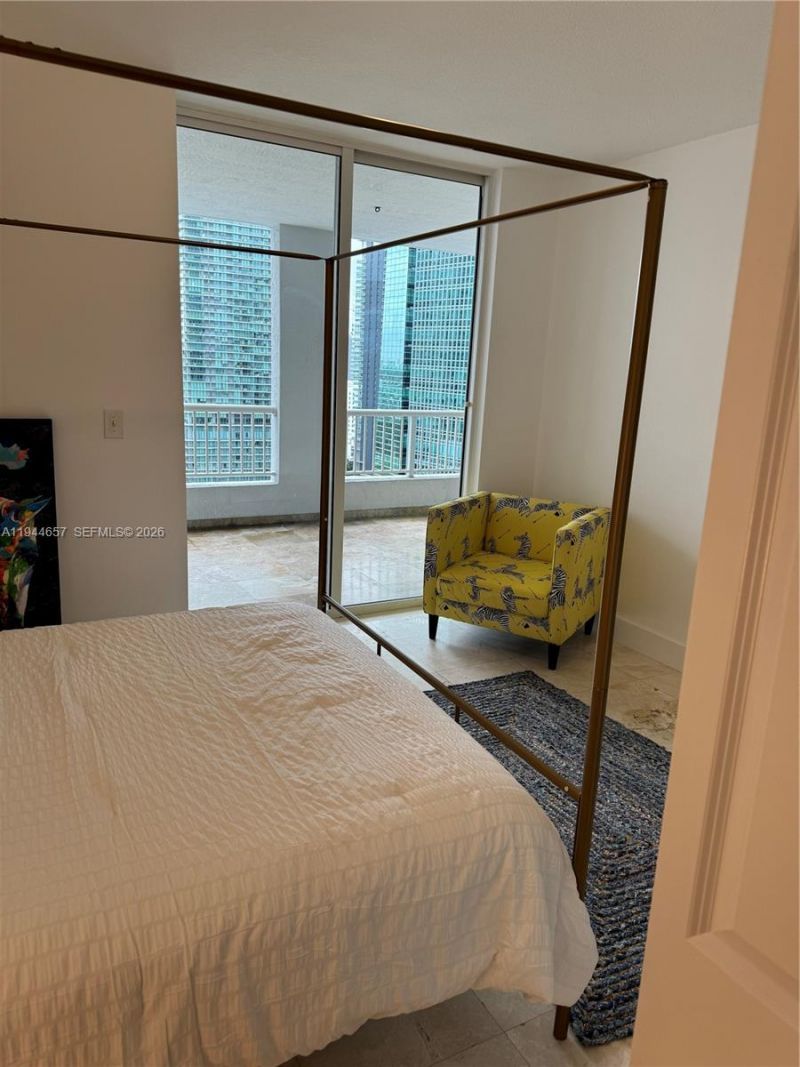 170 SE 14th St , Unit 2405, Miami, FL 33131 Photo