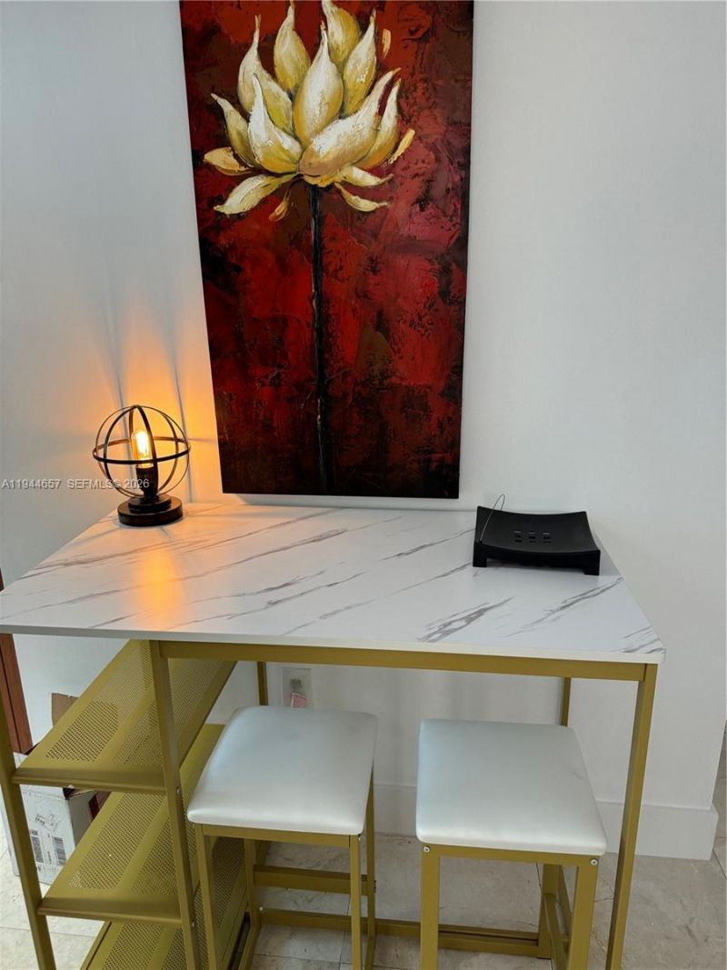 170 SE 14th St , Unit 2405, Miami, FL 33131 Photo