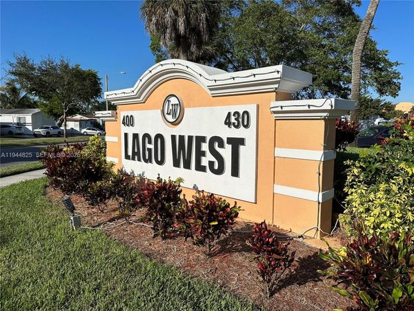 450 Commodore Dr, Unit 306, Plantation, FL 33325