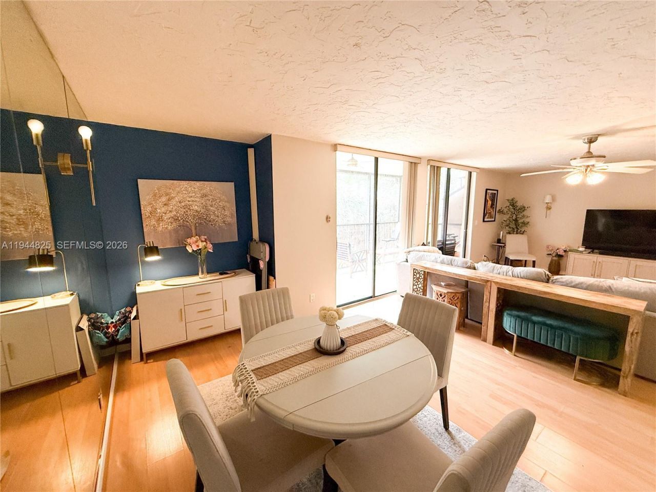 450 Commodore Dr, Unit 306, Plantation, FL 33325 Photo