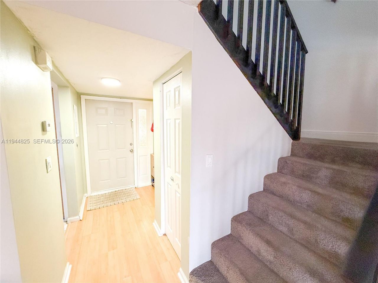 450 Commodore Dr, Unit 306, Plantation, FL 33325 Photo