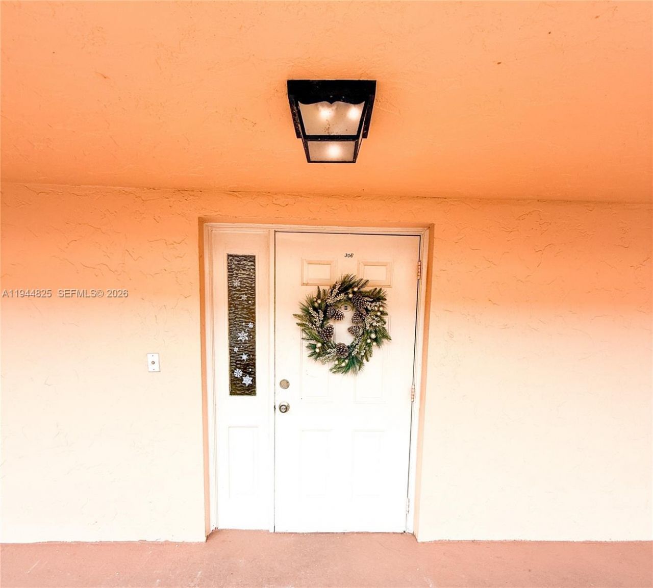 450 Commodore Dr, Unit 306, Plantation, FL 33325 Photo