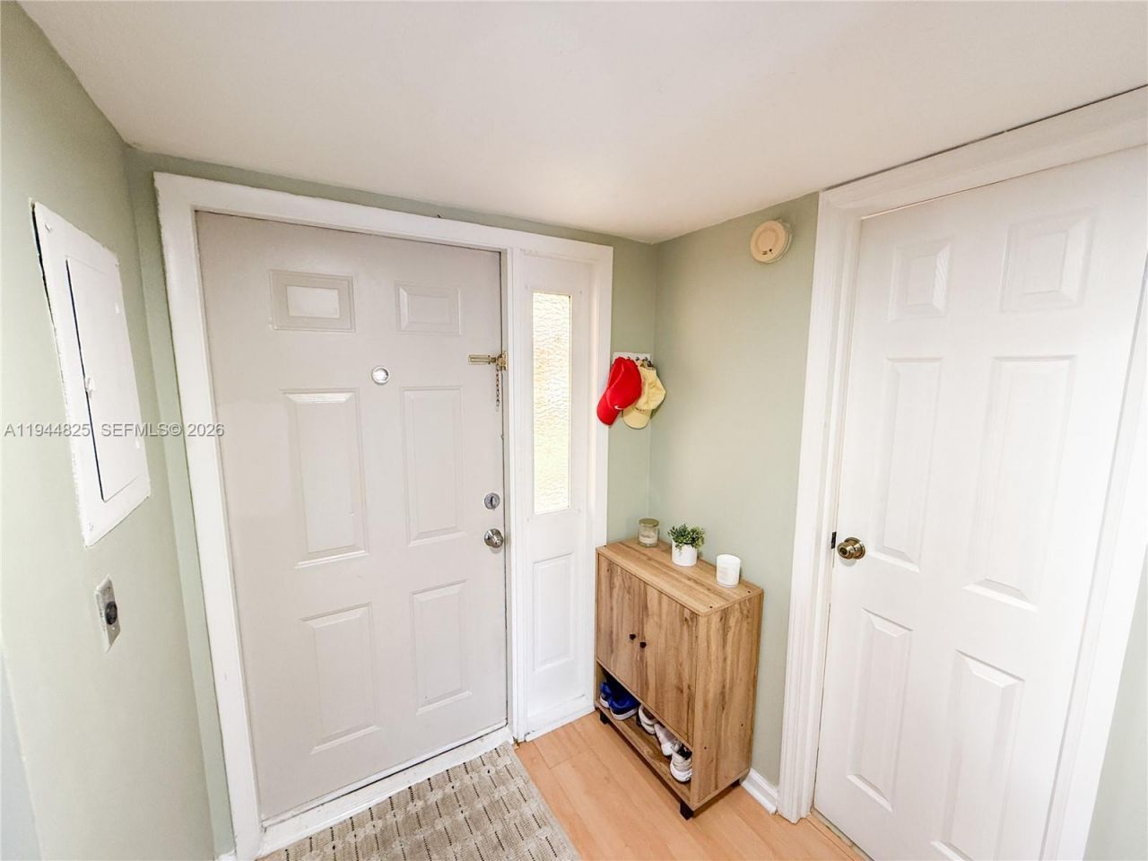 450 Commodore Dr, Unit 306, Plantation, FL 33325 Photo