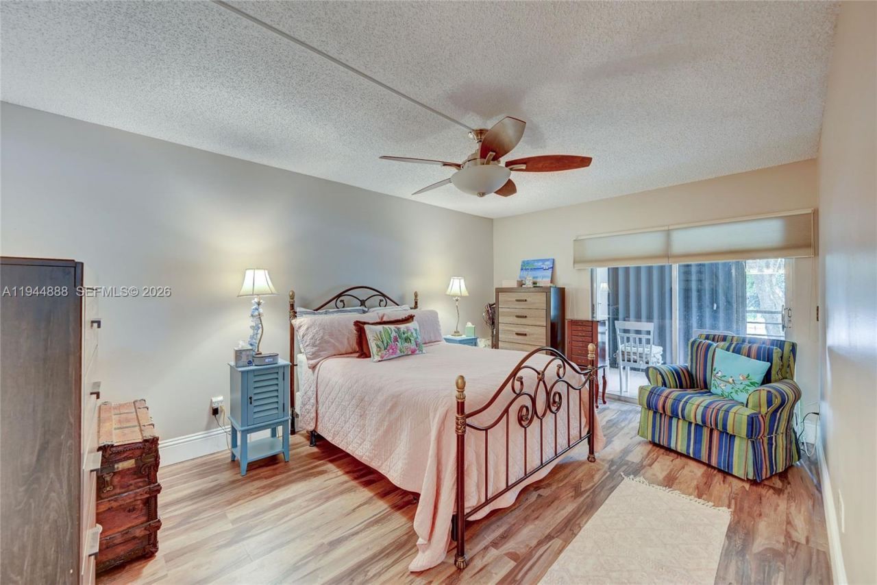 23344 Carolwood Ln, Unit 303, Boca Raton, FL 33428 Photo