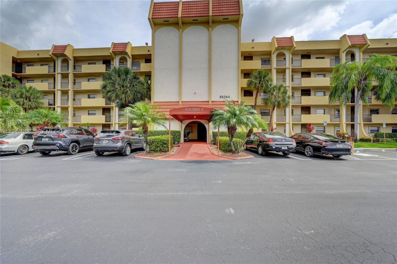 23344 Carolwood Ln, Unit 303, Boca Raton, FL 33428 Photo
