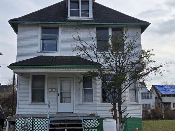 199 Waverly, Highland Park, MI 48203