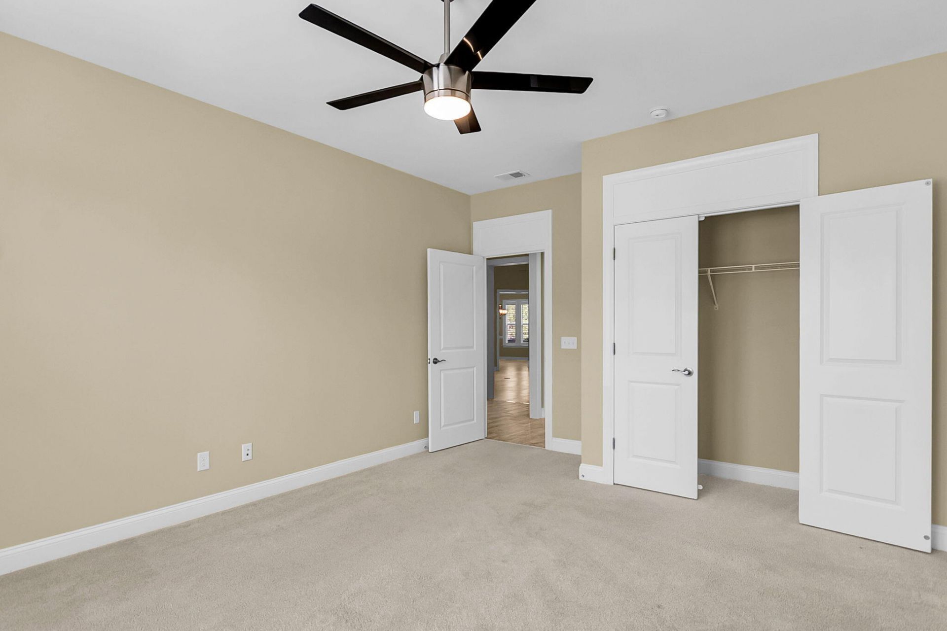 3062 Cross Vine Lane Photo 32