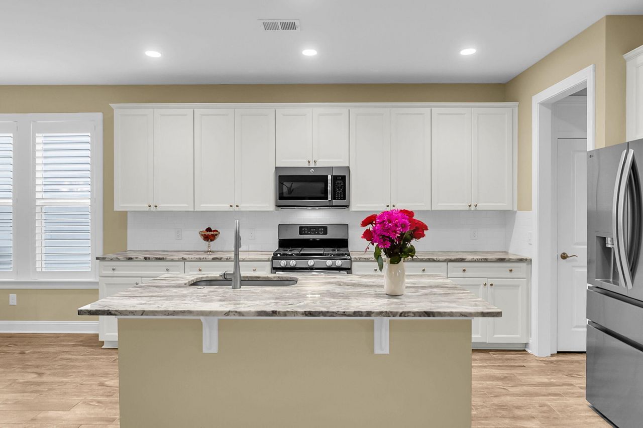 3062 Cross Vine Lane Photo 5