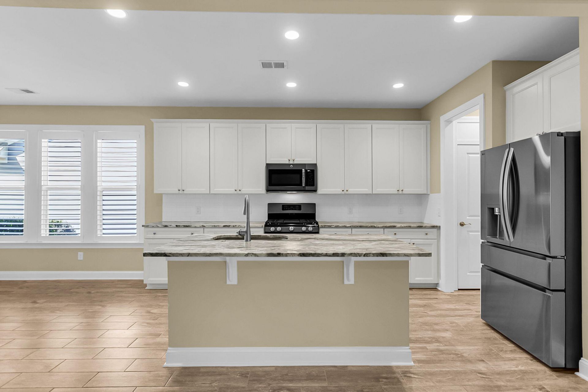 3062 Cross Vine Lane Photo 6