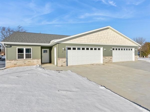 128 EVERGREEN LANE, Chilton, WI 53014