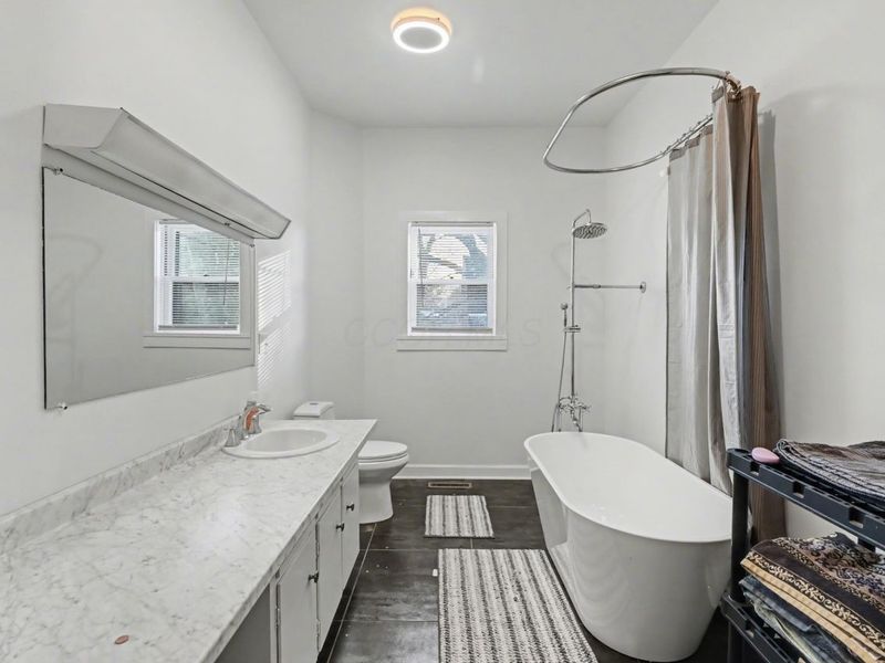 321 N Market Street , Galion, OH 44833 Photo 22