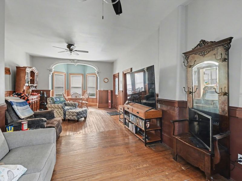 321 N Market Street , Galion, OH 44833 Photo 4