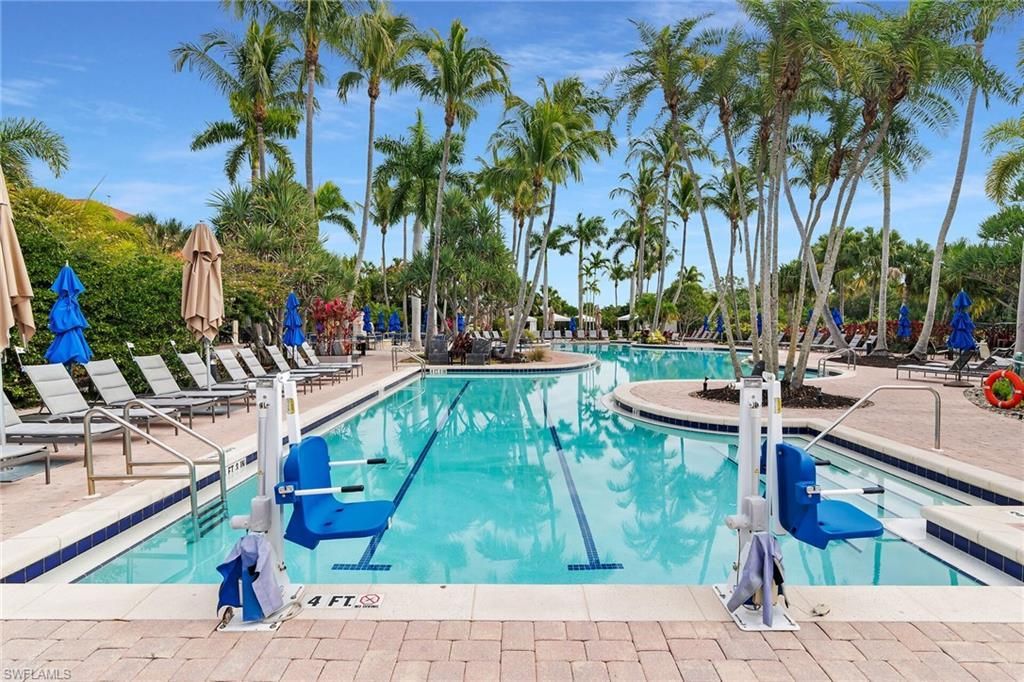 1065 Borghese Ln, Unit 1902, Naples, FL 34114 Photo