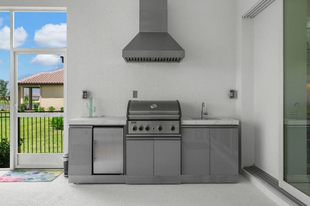 13325 SW Alejandro Court, Port Saint Lucie, FL 34987 Photo