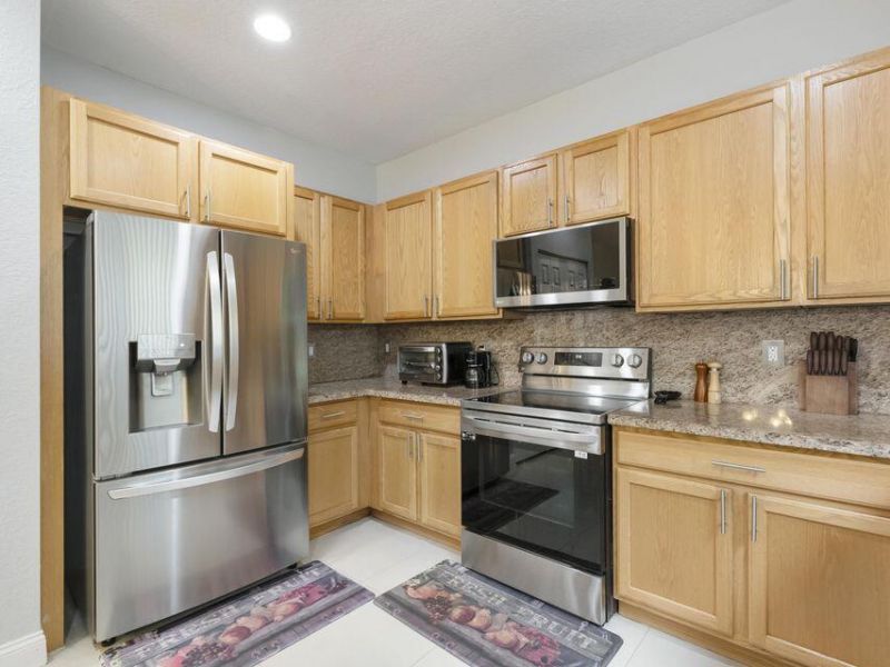 846 Gazetta Way, West Palm Beach, FL 33413 Photo
