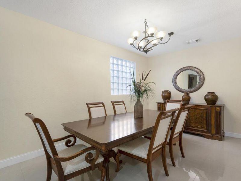 846 Gazetta Way, West Palm Beach, FL 33413 Photo