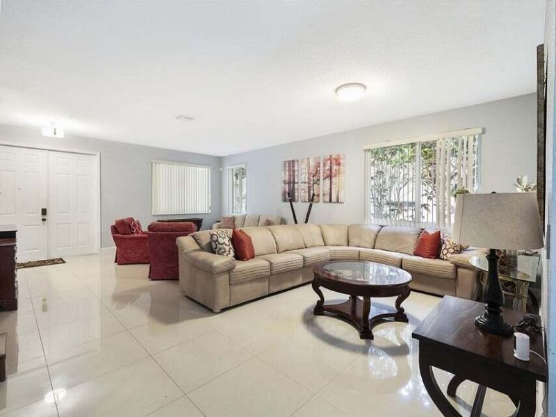 846 Gazetta Way, West Palm Beach, FL 33413 Photo