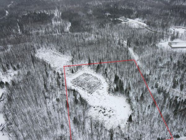 101 Baich Drive , Coleraine, MN 55722