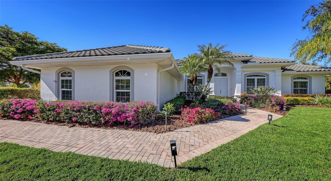 4704 Sweetmeadow Circle, Sarasota, FL 34238 Main Photo