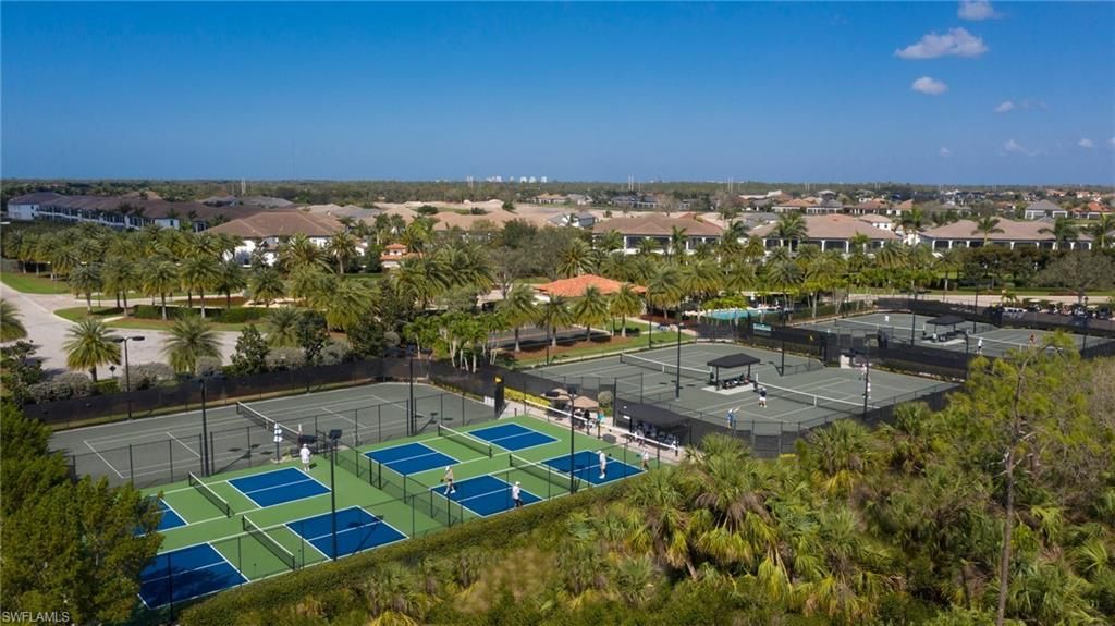16907 Fairgrove Way, Unit 201, Naples, FL 34110 Photo