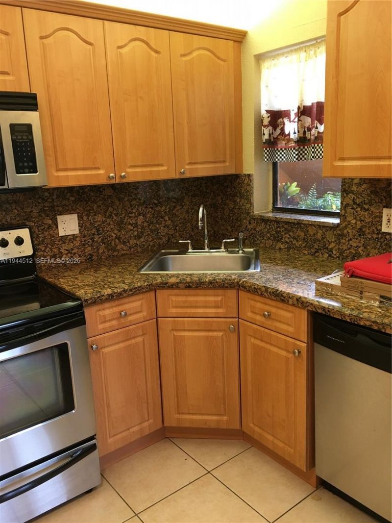 3818 Coral Tree Cir, Unit 3818, Coconut Creek, FL 33073 Photo