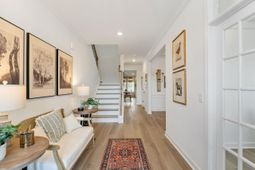 138 Grange Circle photo 4