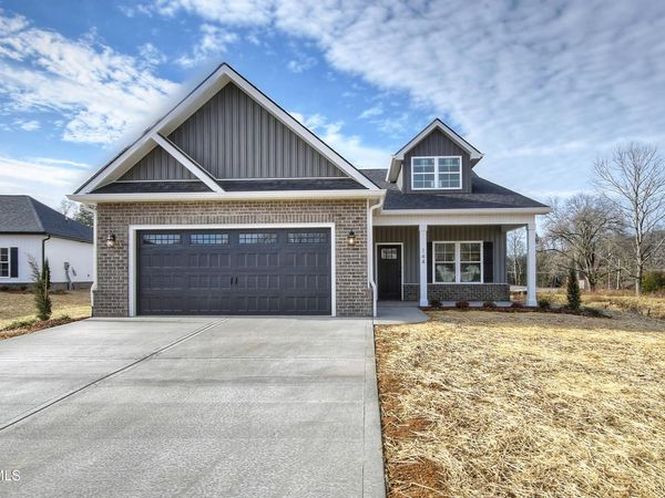 144 Ervin Loop, Erwin, TN 37650