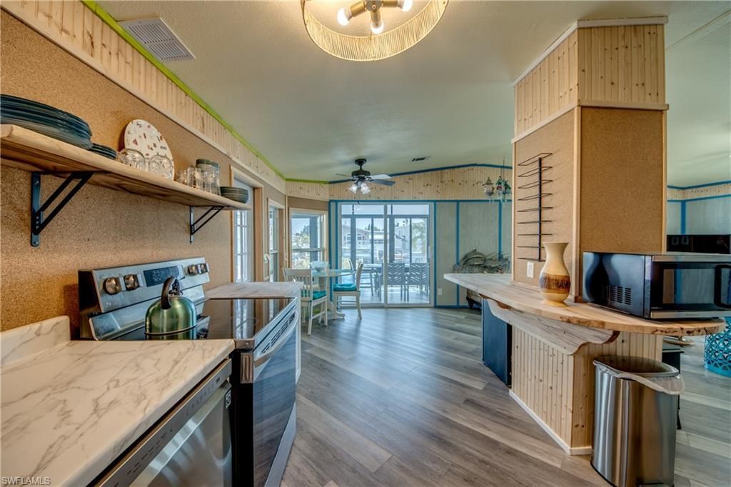 7281 Cobiac Dr, Saint James City, FL 33956 Photo