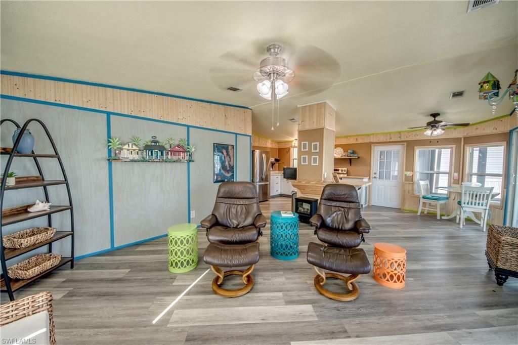 7281 Cobiac Dr, Saint James City, FL 33956 Photo