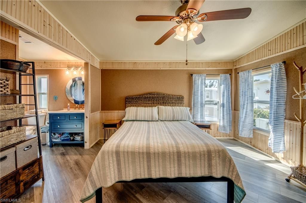 7281 Cobiac Dr, Saint James City, FL 33956 Photo