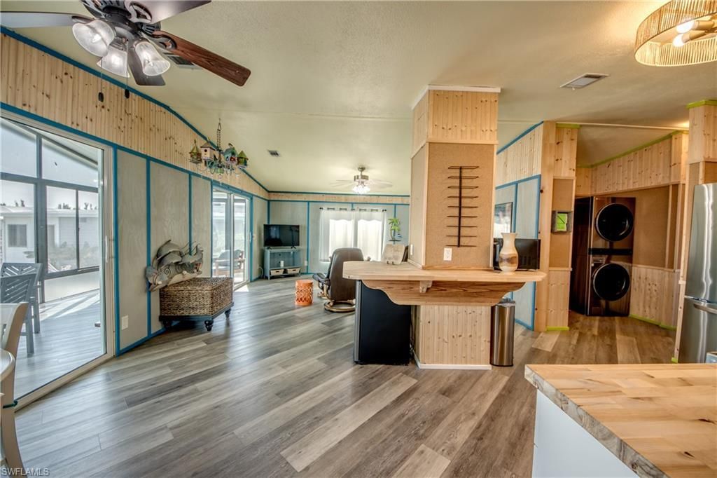 7281 Cobiac Dr, Saint James City, FL 33956 Photo