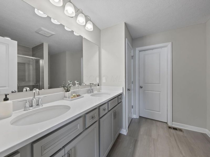 2660 Carmie Drive, Blacklick, OH 43004 Photo 27