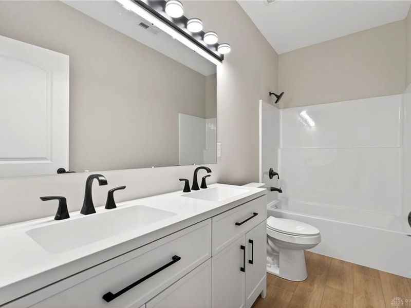 1131 W 2nd Street, Dayton, OH 45402 Photo 17