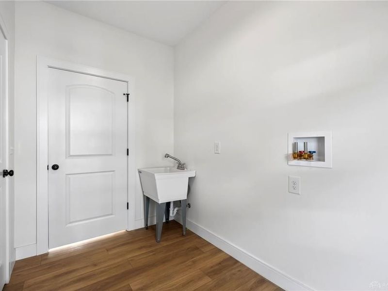 1131 W 2nd Street, Dayton, OH 45402 Photo 19