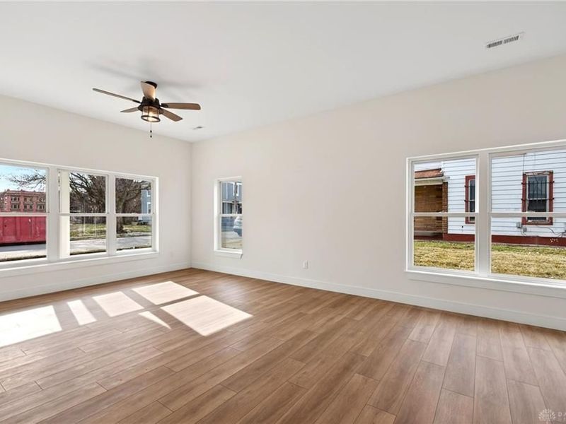 1131 W 2nd Street, Dayton, OH 45402 Photo 4