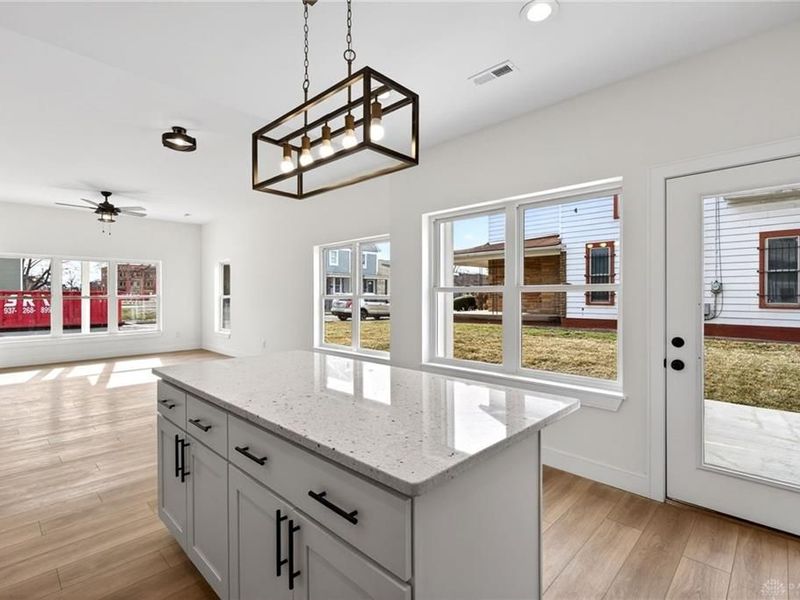 1131 W 2nd Street, Dayton, OH 45402 Photo 8