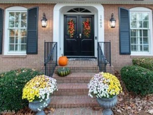 1405 Lyndhurst Drive, High Point, NC 27262