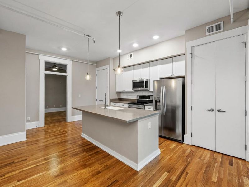 1407 Vine Street, Unit 202, Cincinnati, OH 45202 Photo 10