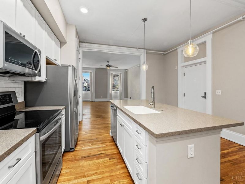1407 Vine Street, Unit 202, Cincinnati, OH 45202 Photo 12