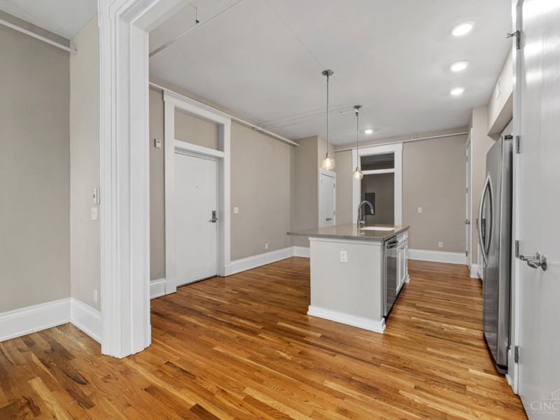 1407 Vine Street, Unit 202, Cincinnati, OH 45202 Photo 15
